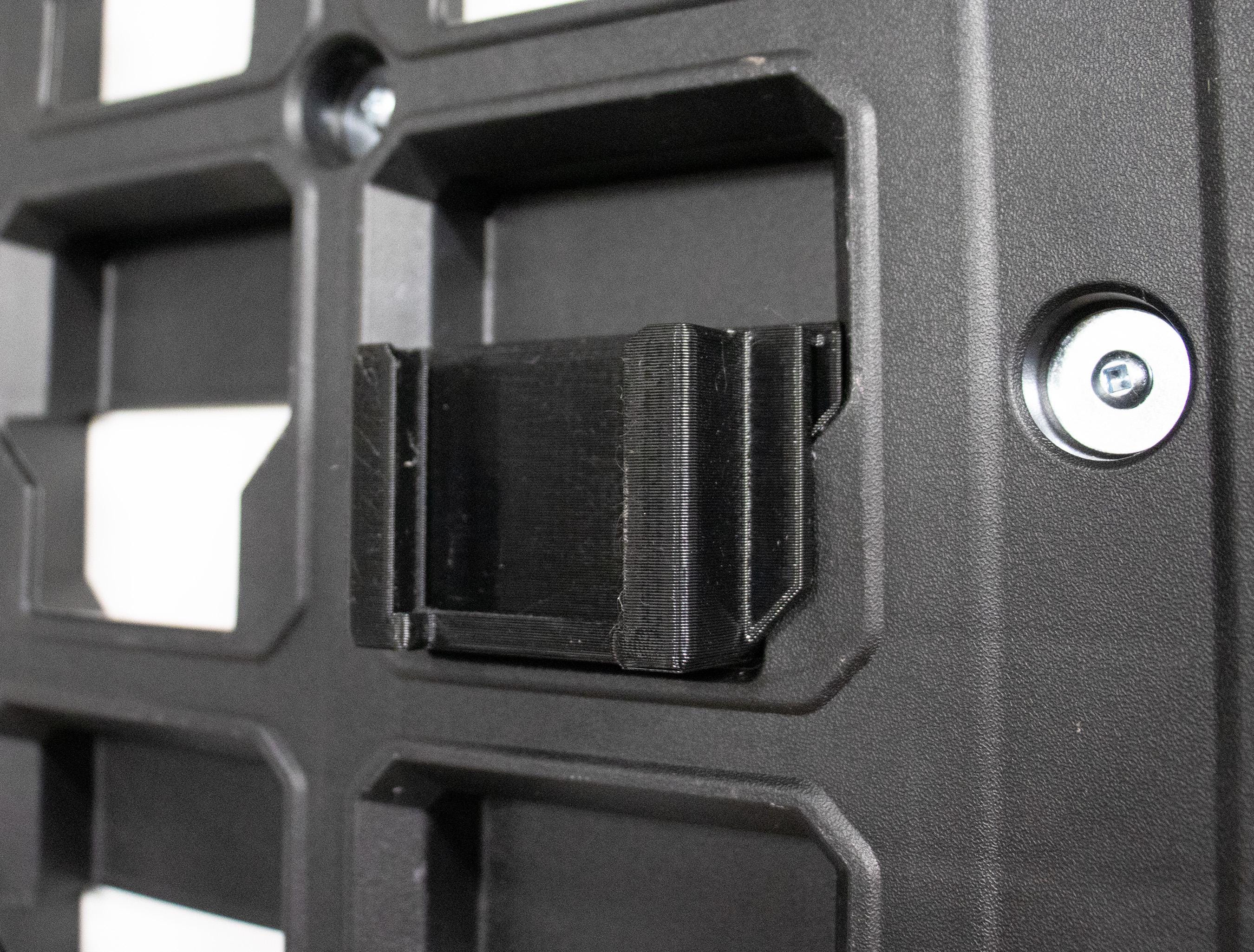 M18 Battery Mount 4 Pack