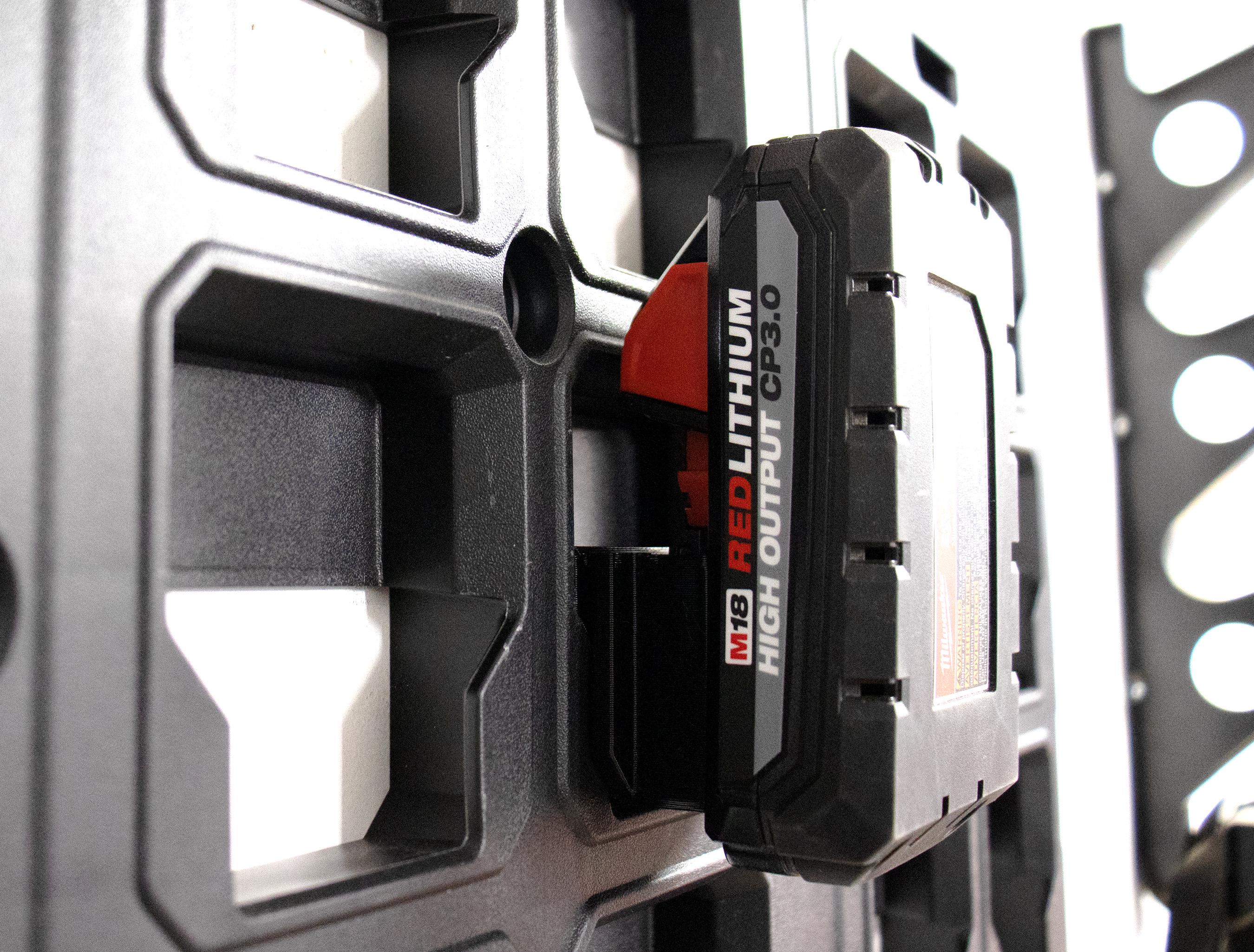 M18 Battery Mount 4 Pack